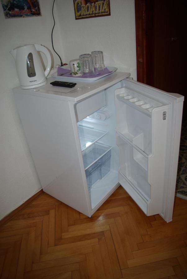 Rooms Tia Baska Voda Ngoại thất bức ảnh