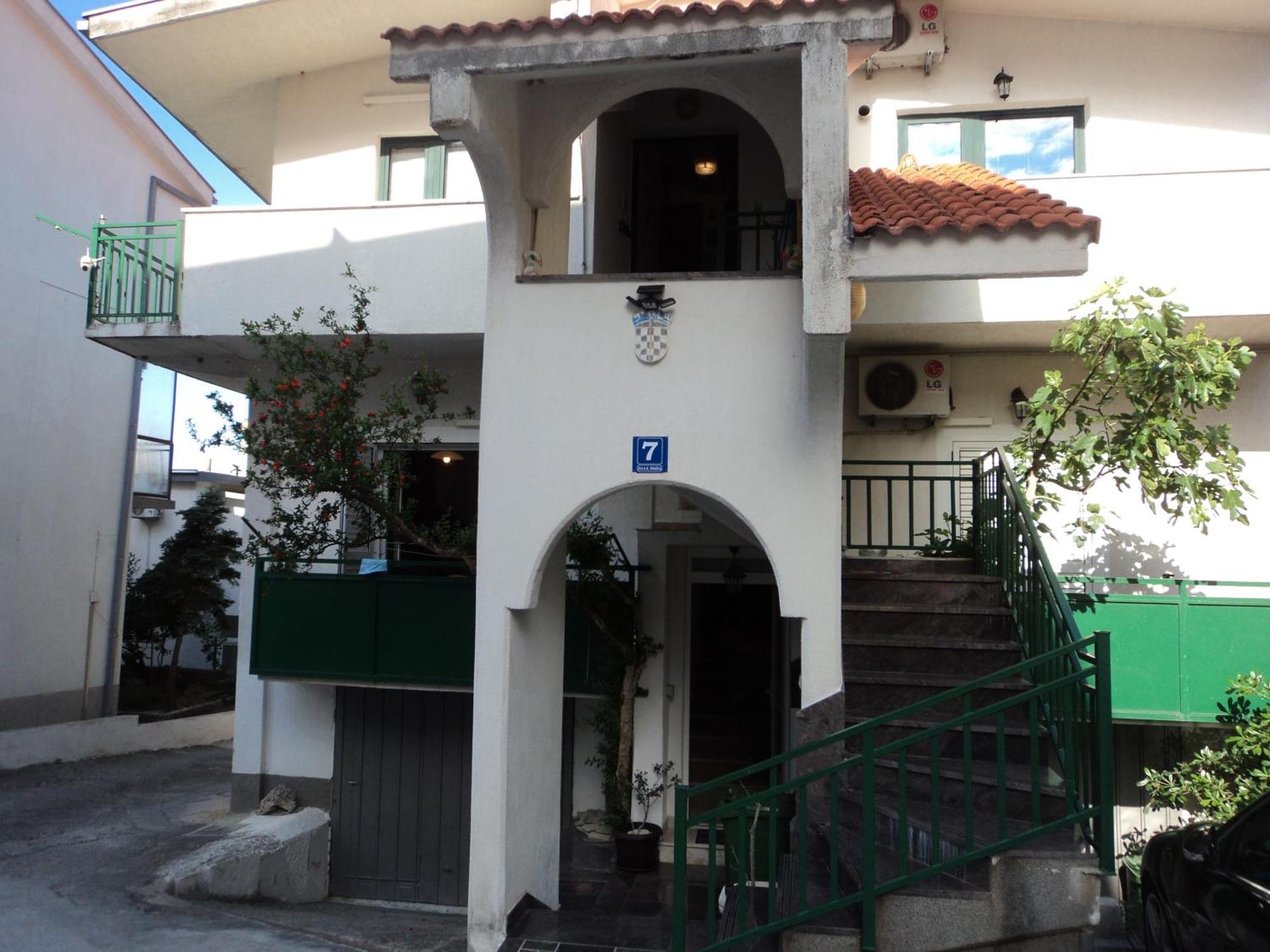 Rooms Tia Baska Voda Ngoại thất bức ảnh